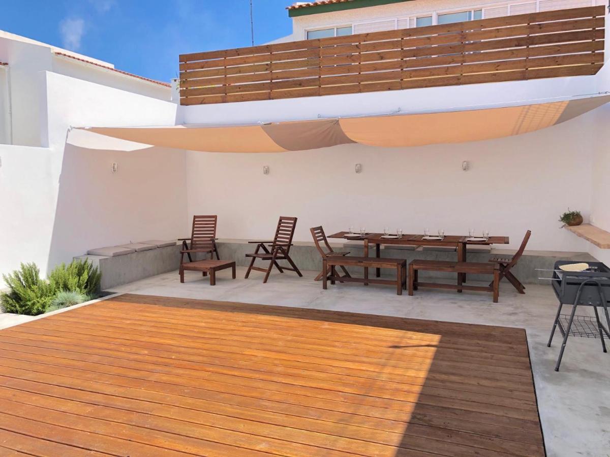 Sunshine Patio Getaway Villa วิลานอวา ดิ มิลฟงติส ภายนอก รูปภาพ